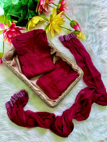 Exclusive Ryon dyed sets with dupatta